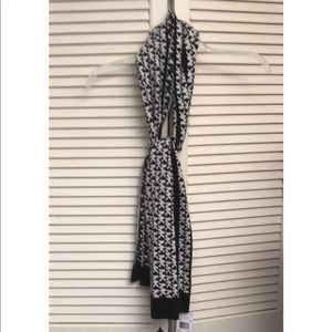 MICHAEL Michael Kors Black & White Monogram Scarf NWT